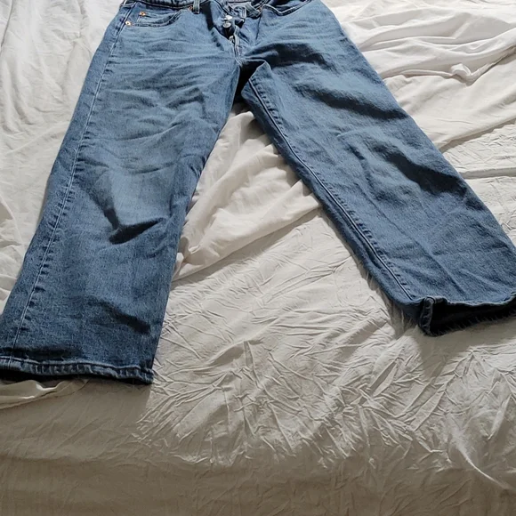 Levi's Ribcage Jean - Picture 2 of 4